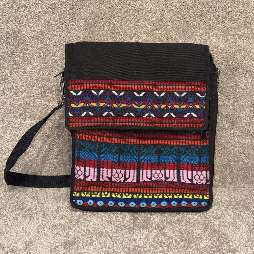 Tribal Crossbody Purse 5 Zipper Pockets